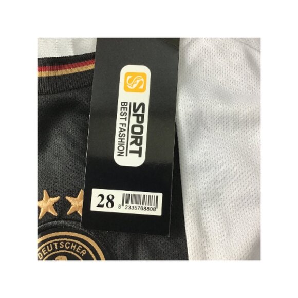 Thomas Müller Soccer Kids Uniform Size 28 - Picture 6 of 10